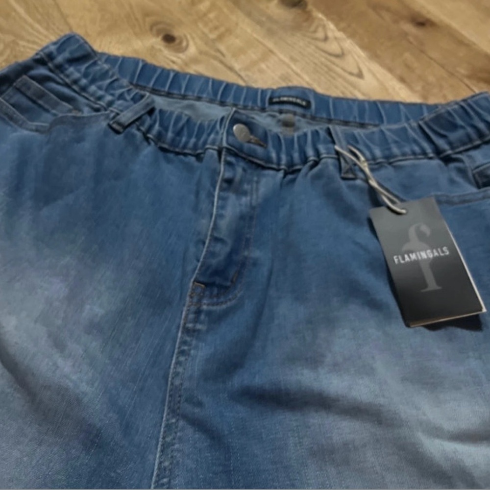 Flamingals Women’s Straight-Leg Jeans full elastic waist 18-20=4x per brand NWT